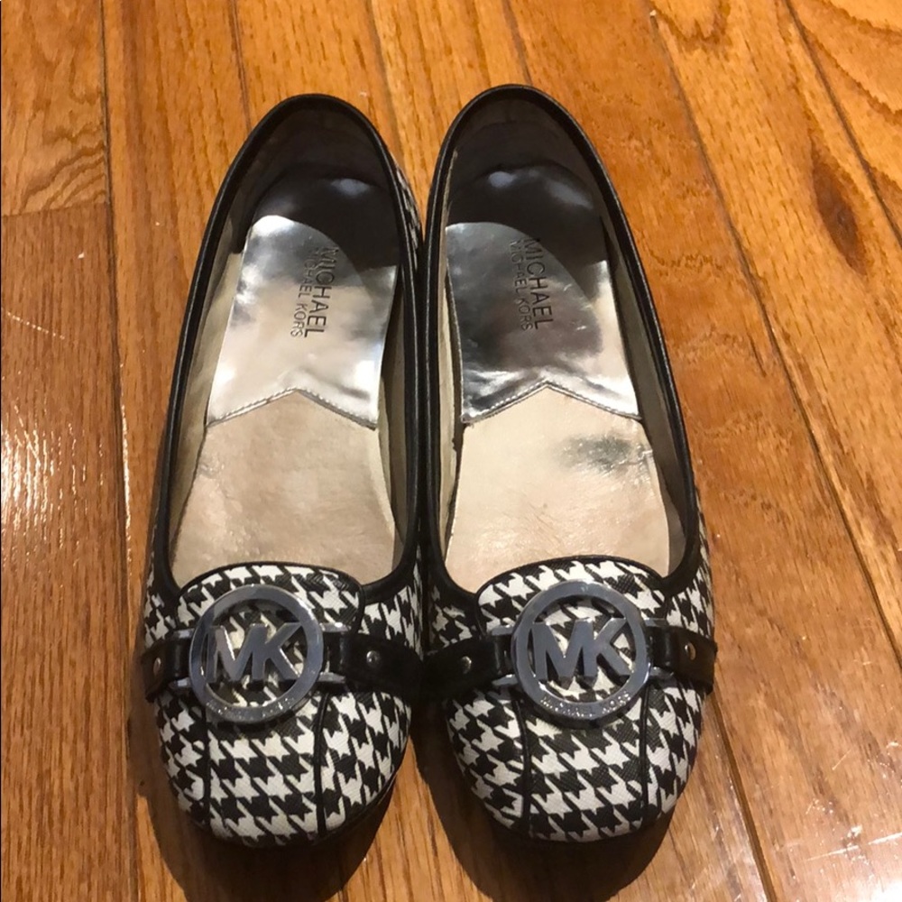 Michael kors flats